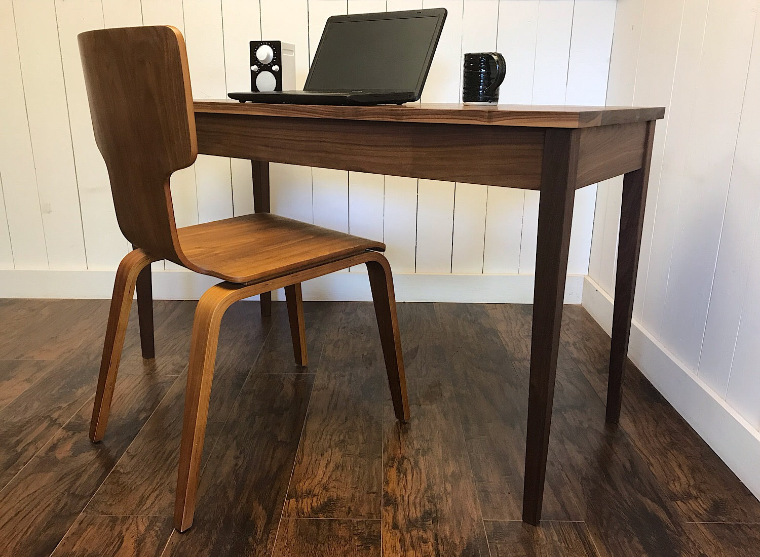 Solid walnut hot sale writing desk